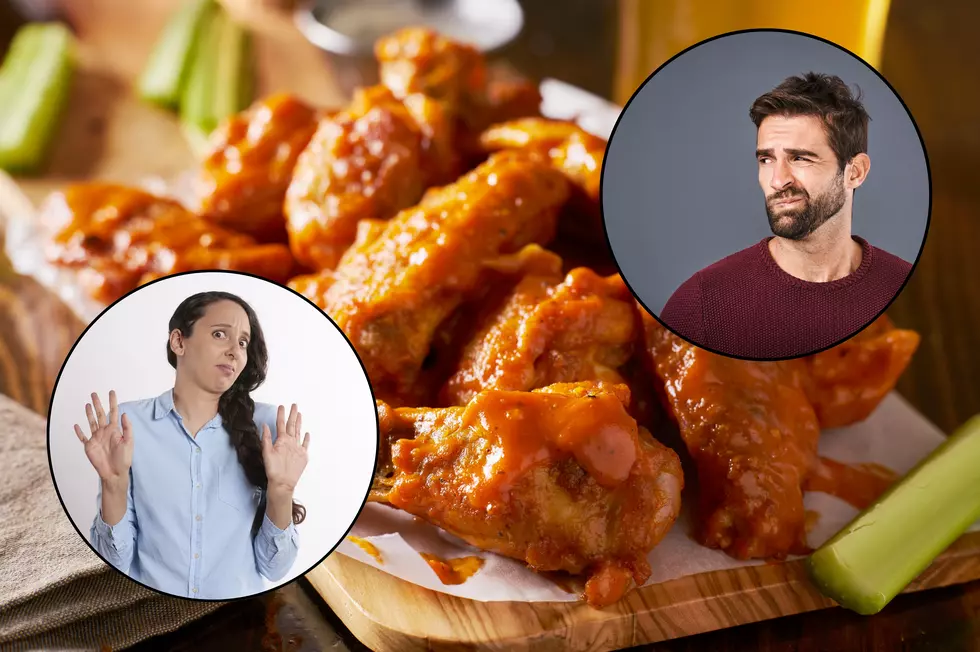 This Is America’s Favorite Wing Sauce and I Am Offended
