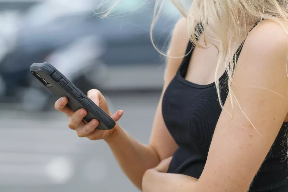New Yorkers Who Text Back Quickly Are More Caring, According to Study